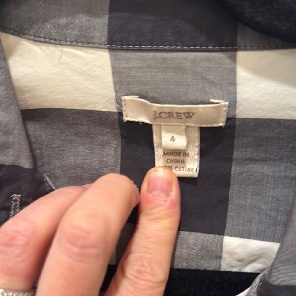 J. Crew Size 4 Black and White Buffalo Plaid Long Sleeve Button Down Shirt - Picture 8 of 9
